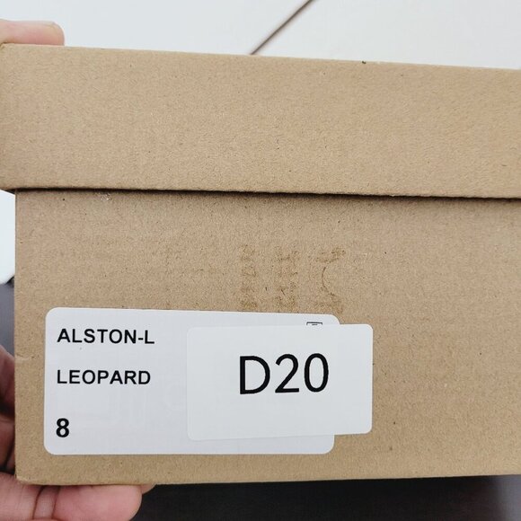 Steve Madden Alston-L Leopard Women's Sz 8 Print Cow Hair Upper Ankle Boots 10PT - Picture 9 of 9